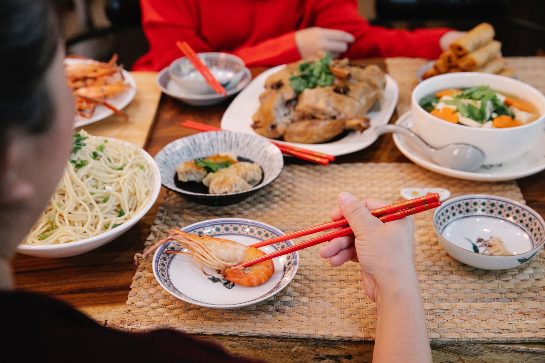 Story of The 5 Must-Have Food For Luck During Chinese New Year