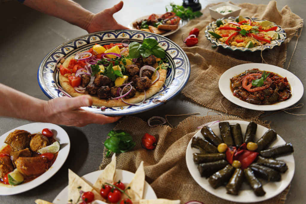Your Guide To: <br> What To Bring for Iftar Potluck