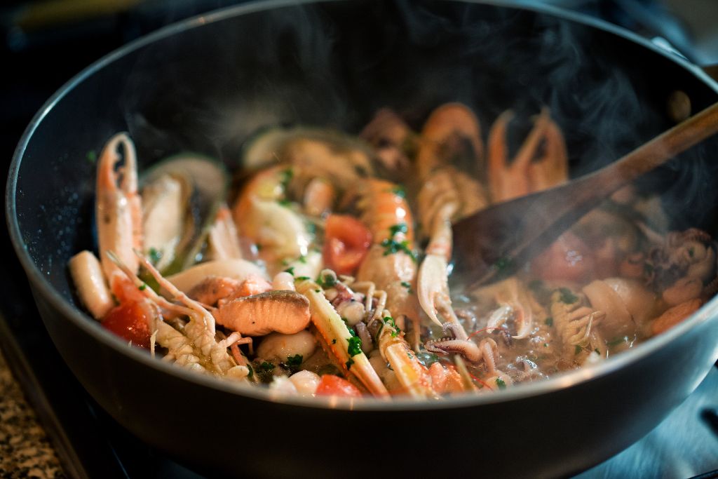 Reels in the Flavor: Must-Try Seafood Recipes from TikTok